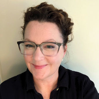 Deanna Westbrook headshot