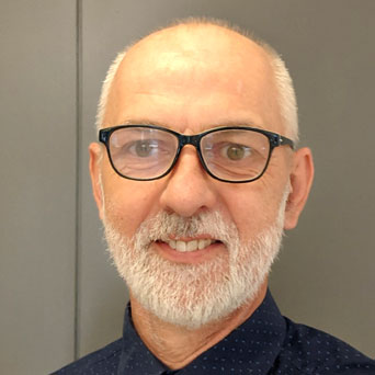 Robert Janzic headshot